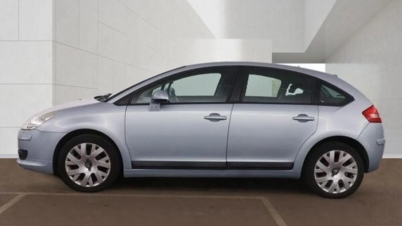 Citroen C4 2007 photo 3