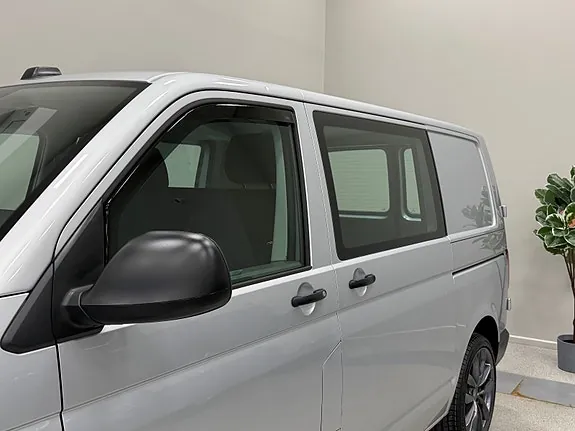 Volkswagen Transporter 2021 photo 4