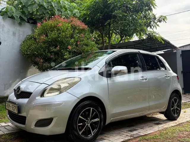 Toyota Vitz 2007 photo 3