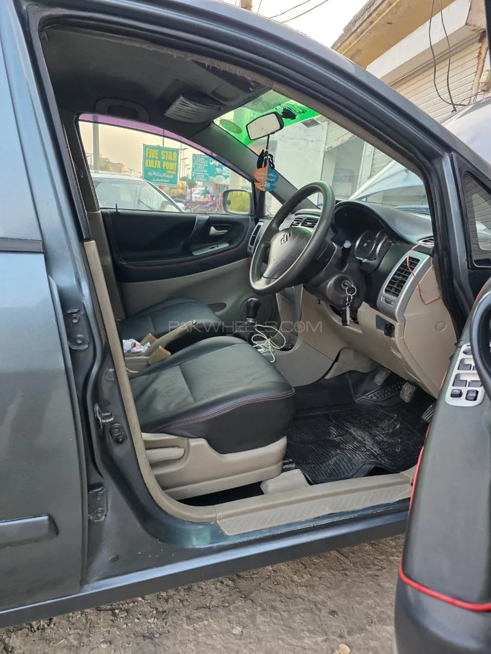 Suzuki Liana