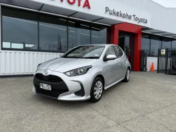 Toyota Yaris 2022 photo 2
