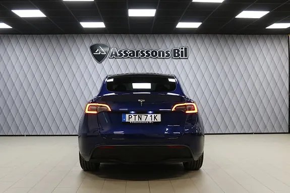Tesla Model Y 2023 photo 4