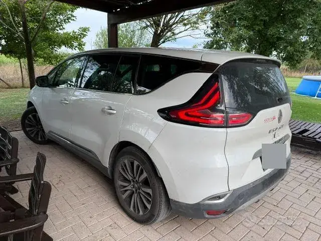 Renault Espace 2018 photo 3