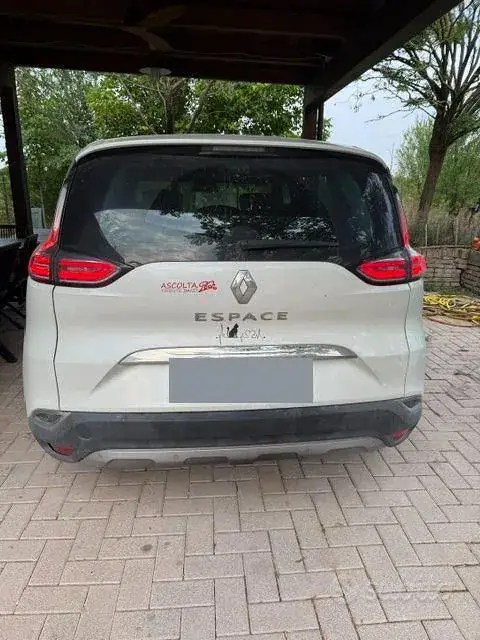 Renault Espace 2018 photo 2