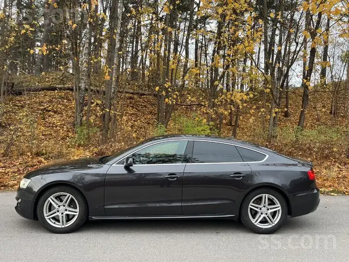 Audi A5 2014 photo 4