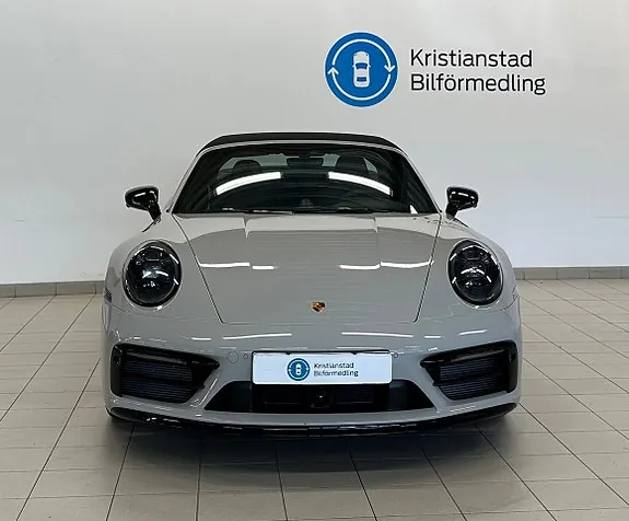 Porsche 911 2022 photo 5