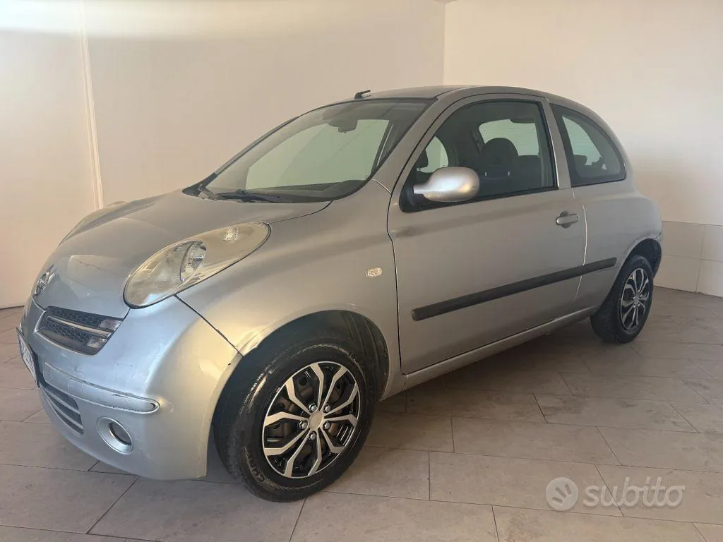 Nissan Micra 2004 photo 3