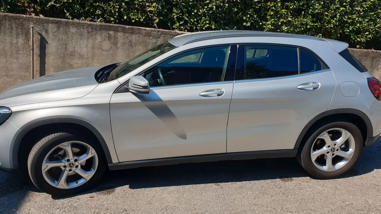 Mercedes-Benz Gla 180 2020 photo 5