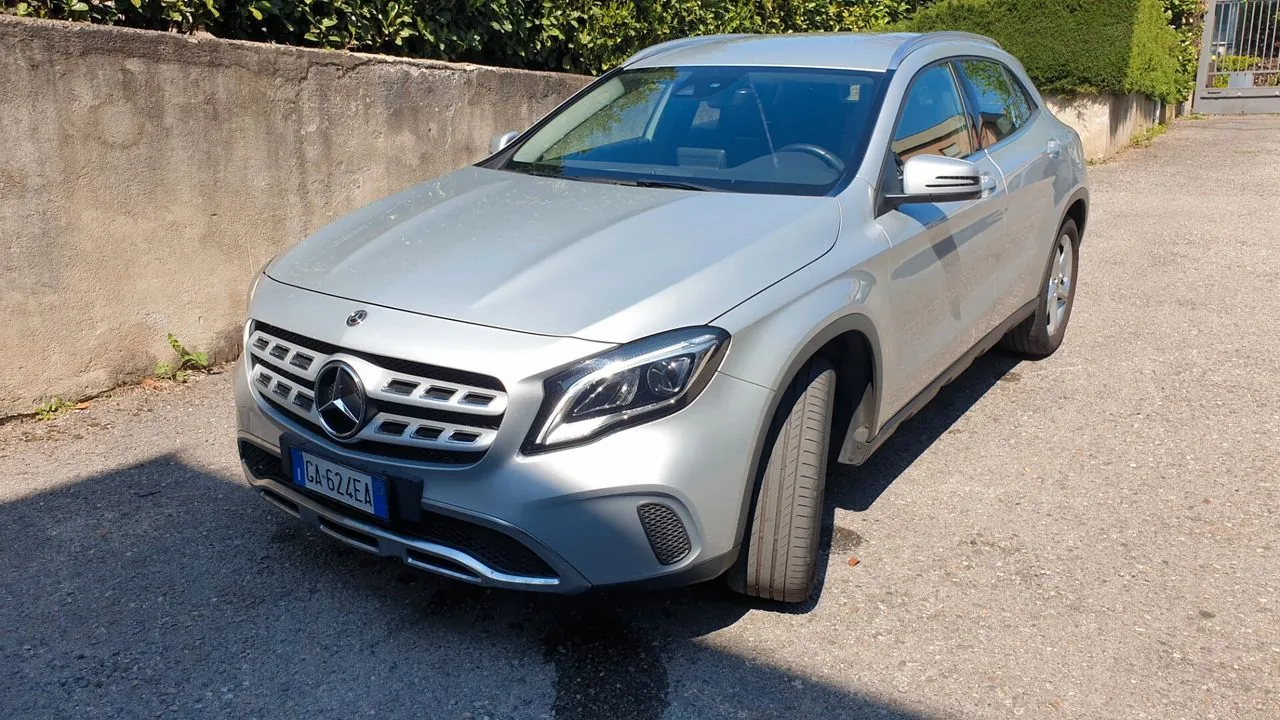 Mercedes-Benz Gla 180