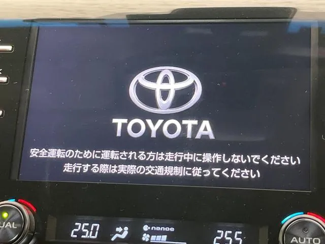 Toyota Camry 2020 photo 3