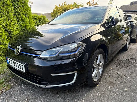 Volkswagen E-Golf 2018 photo 2