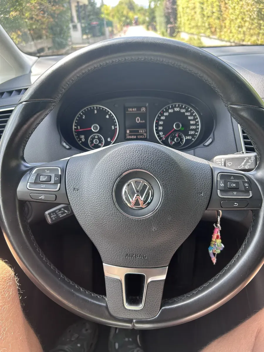 Volkswagen Sharan 2014 photo 3