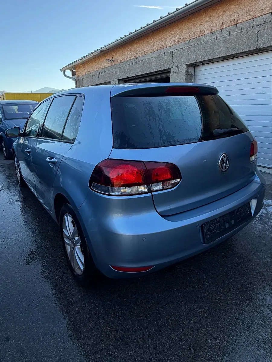 Volkswagen Golf 2009 photo 2