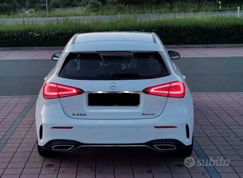 Mercedes-Benz A-Class 2019 photo 4