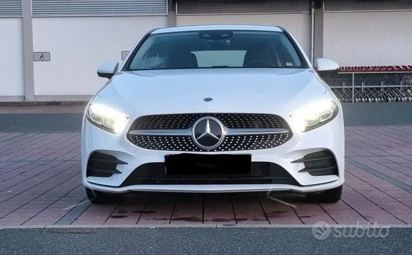 Mercedes-Benz A-Class 2019 photo 2