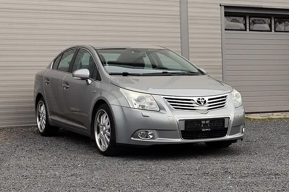 Toyota Avensis 2010 photo 3