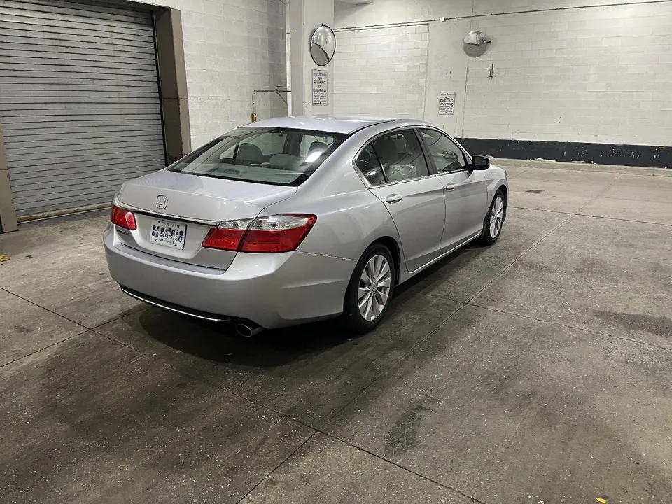 Honda Accord 2013 photo 3