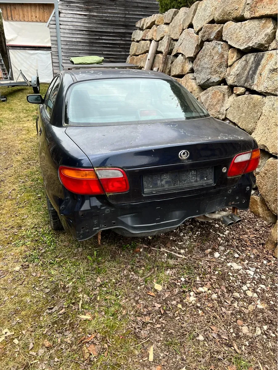 Mazda Xedos 6 1997 photo 2
