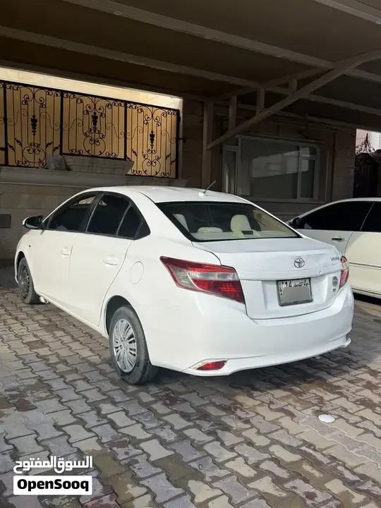 Toyota Yaris 2016 photo 2
