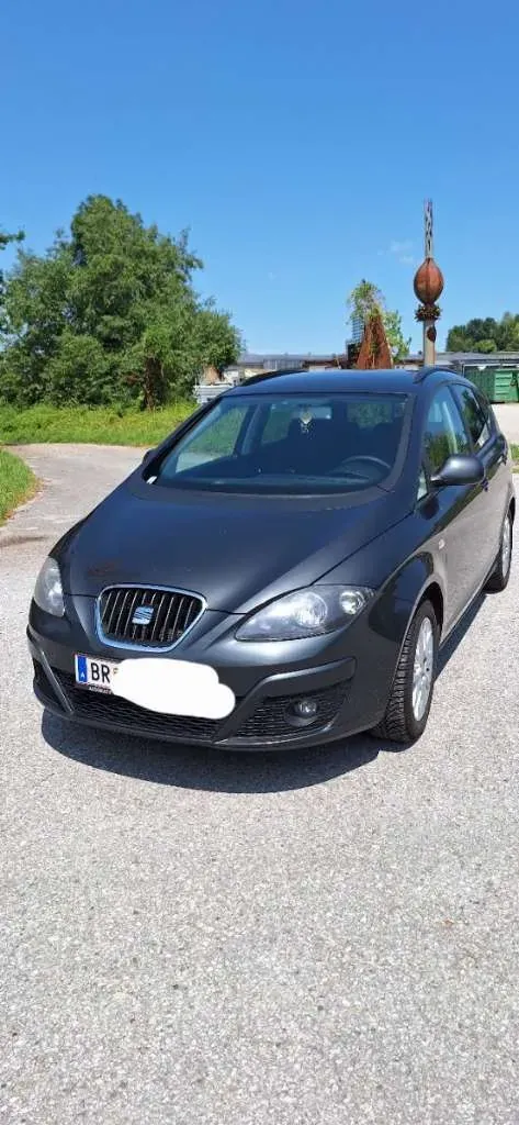 Seat Altea Xl 2011 photo 2