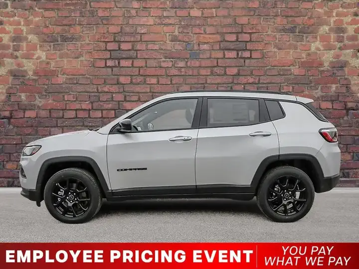 Jeep Compass 2026 photo 3