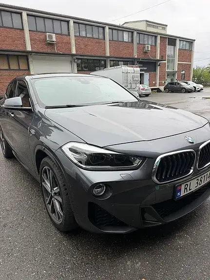 BMW X2