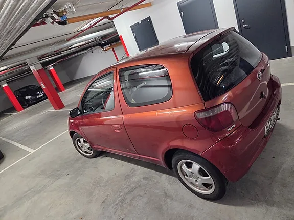 Toyota Yaris 2002 photo 4