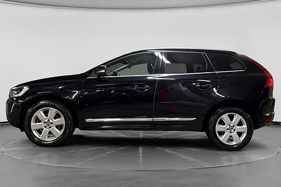 Volvo Xc60 2017 photo 2