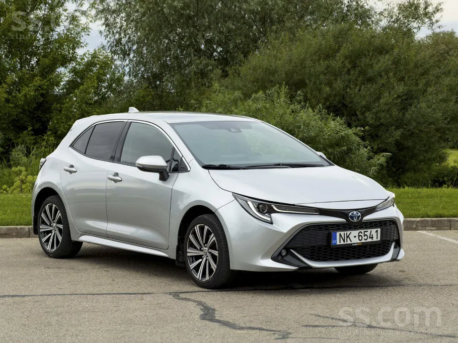Toyota Corolla 2023 photo 3