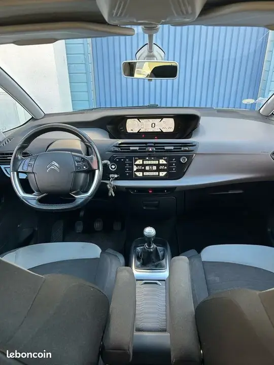 Citroen C4 Picasso 2015 photo 3
