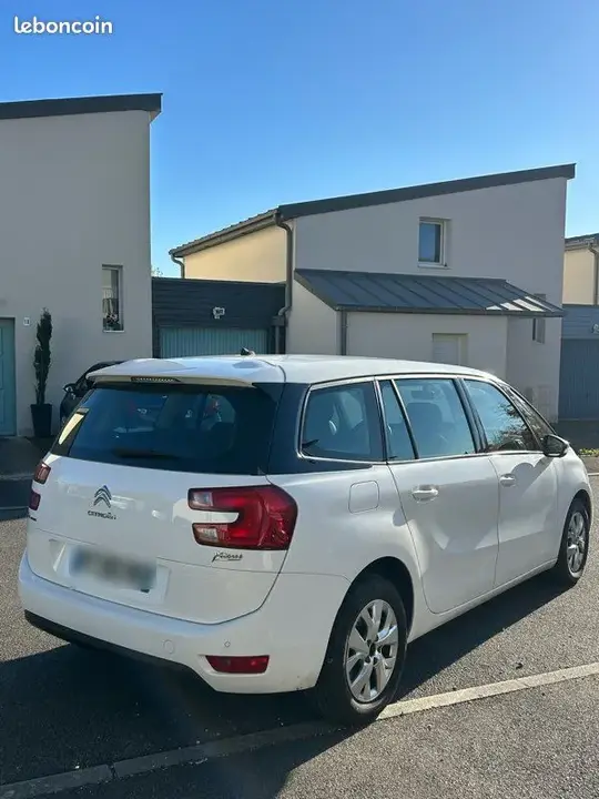 Citroen C4 Picasso 2015 photo 2