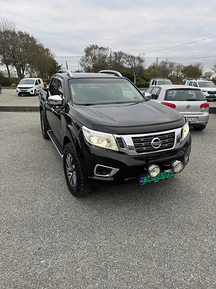 Nissan Navara 2016 photo 2