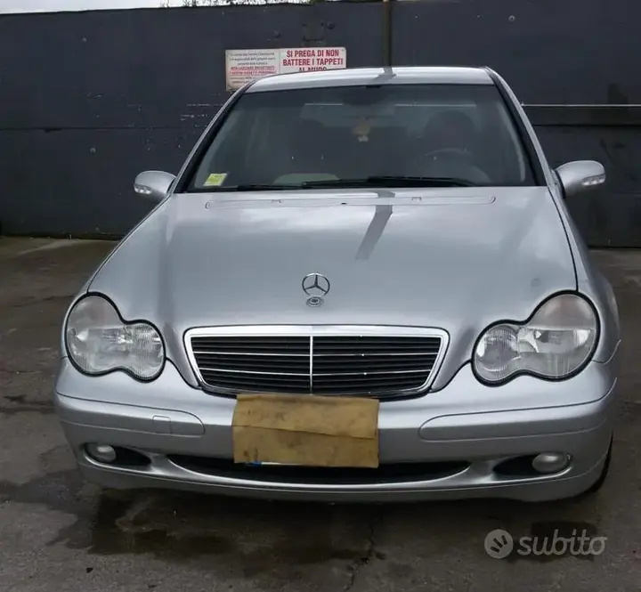 Mercedes-Benz W203