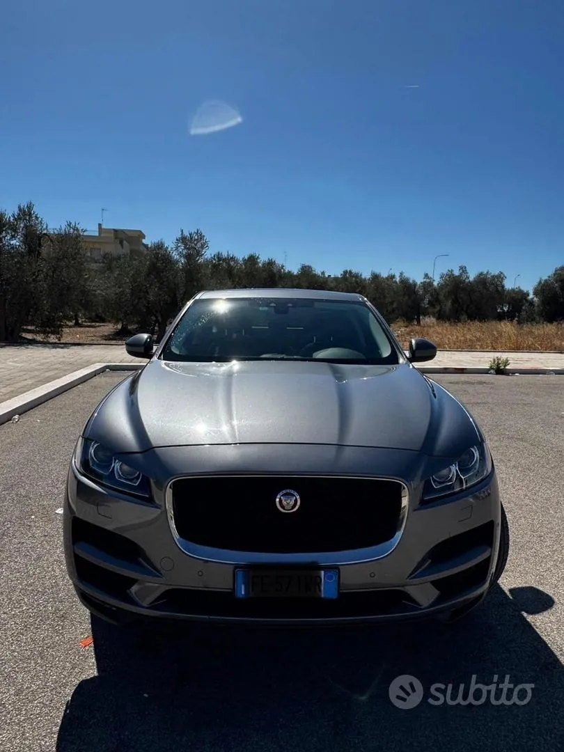 Jaguar F-Pace 2016 photo 3