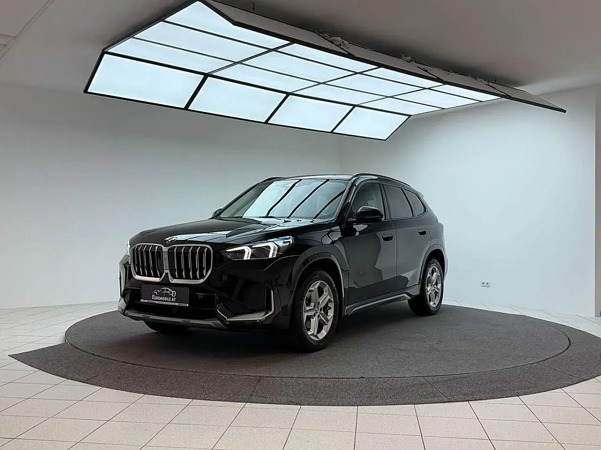 BMW X1 2023 photo 3