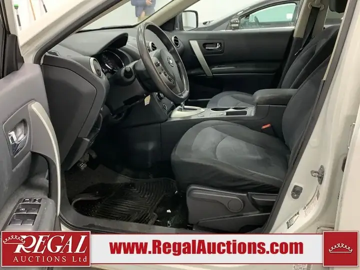 Nissan Rogue 2012 photo 5