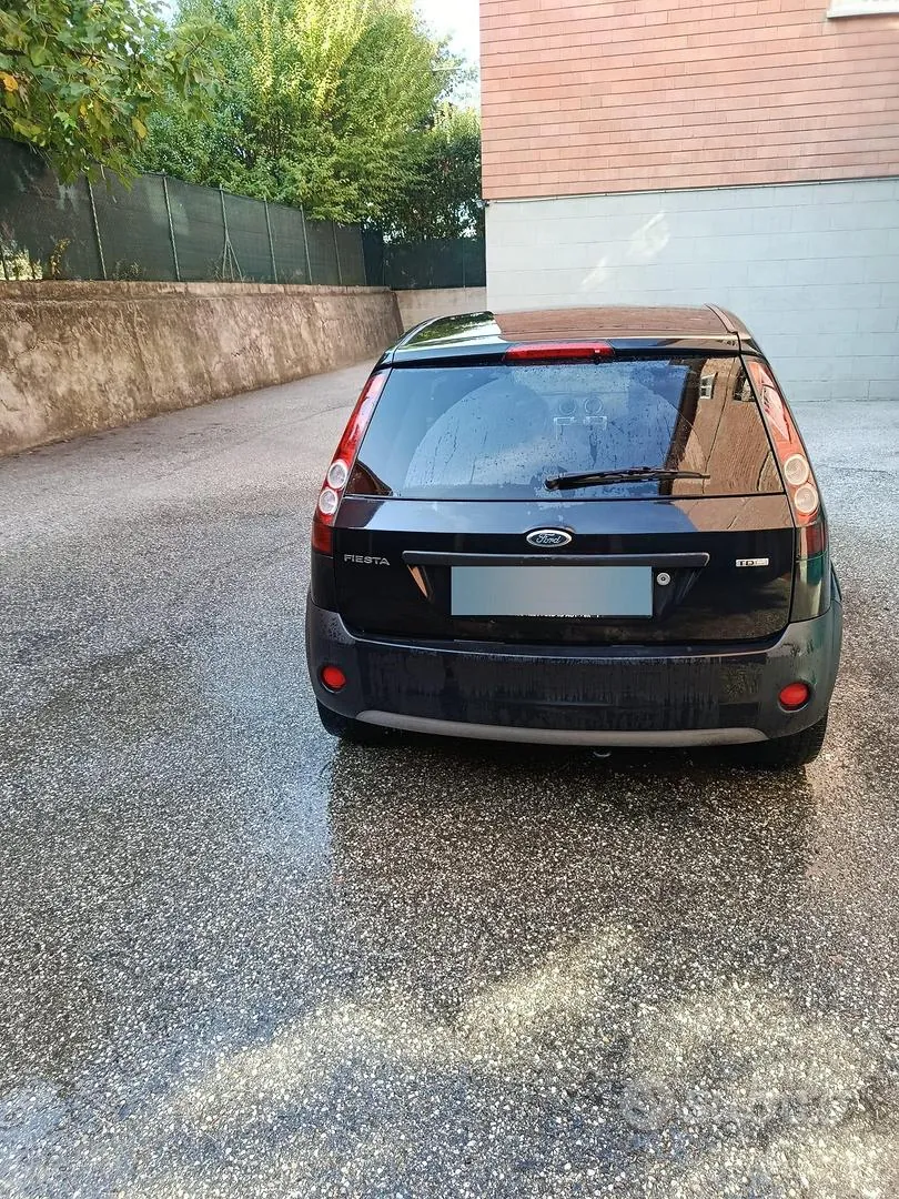 Ford Fiesta 2007 photo 3