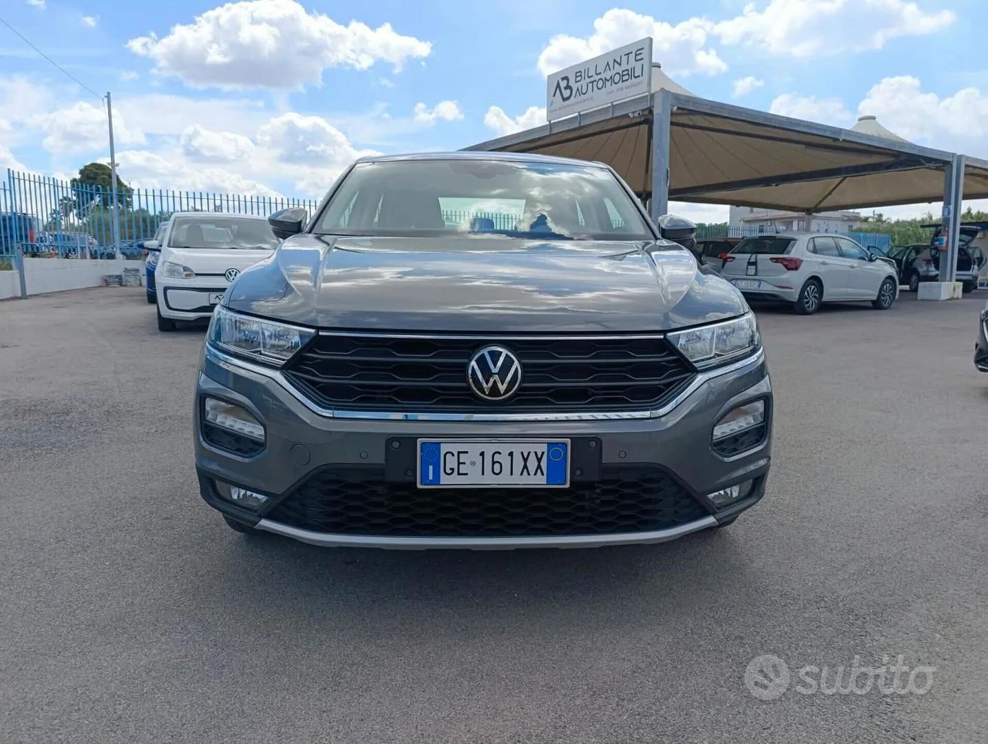 Volkswagen T-Roc 2021 photo 2