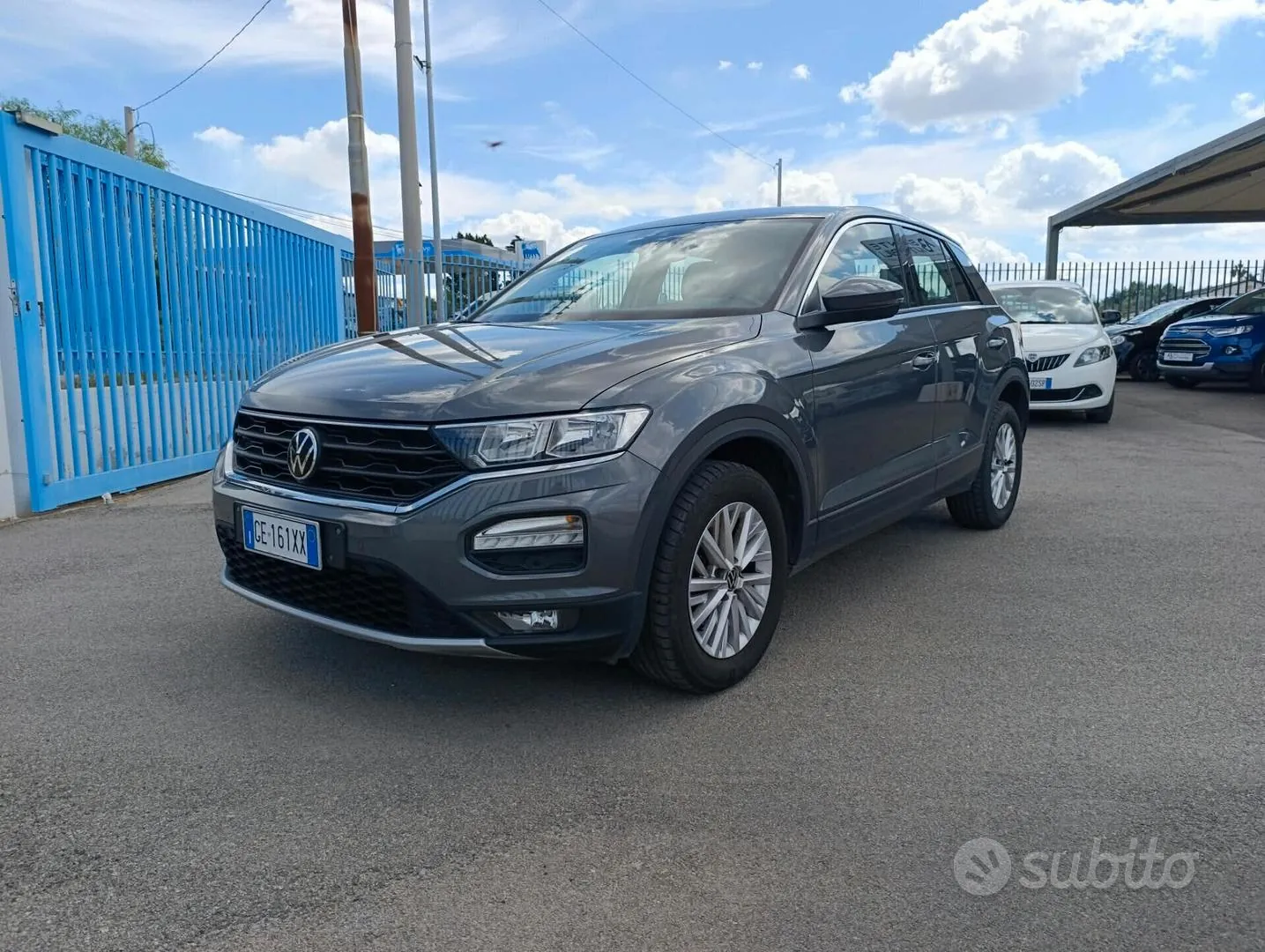 Volkswagen T-Roc 2021 photo 3