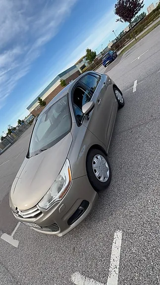 Citroen C4 2011 photo 4