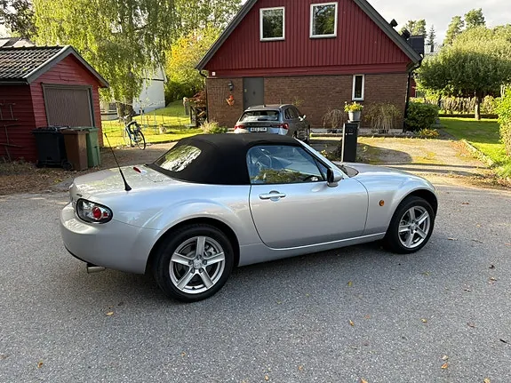 Mazda Mx-5 2006 photo 4
