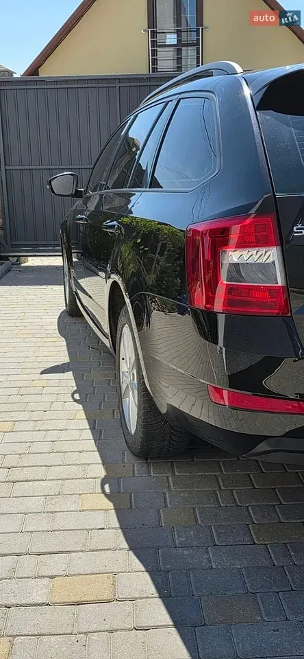 Skoda Octavia 2015 photo 2