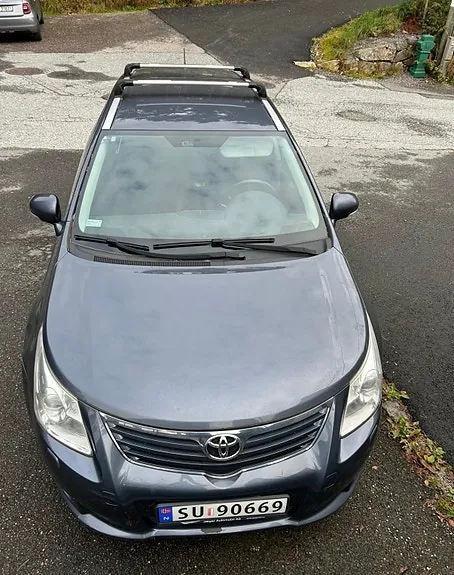 Toyota Avensis 2010 photo 5