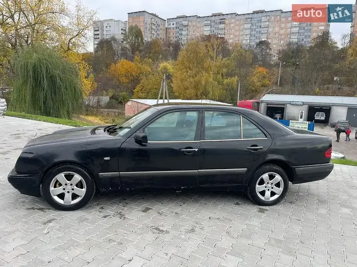 Mercedes-Benz E-Class 1998 photo 4