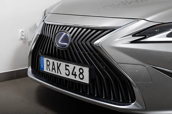 Lexus Es300H 2021 photo 3
