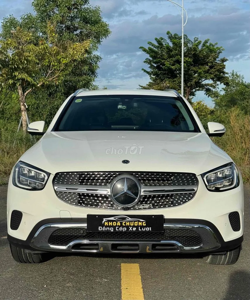 Mercedes-Benz Glc-Class 2021 photo 2