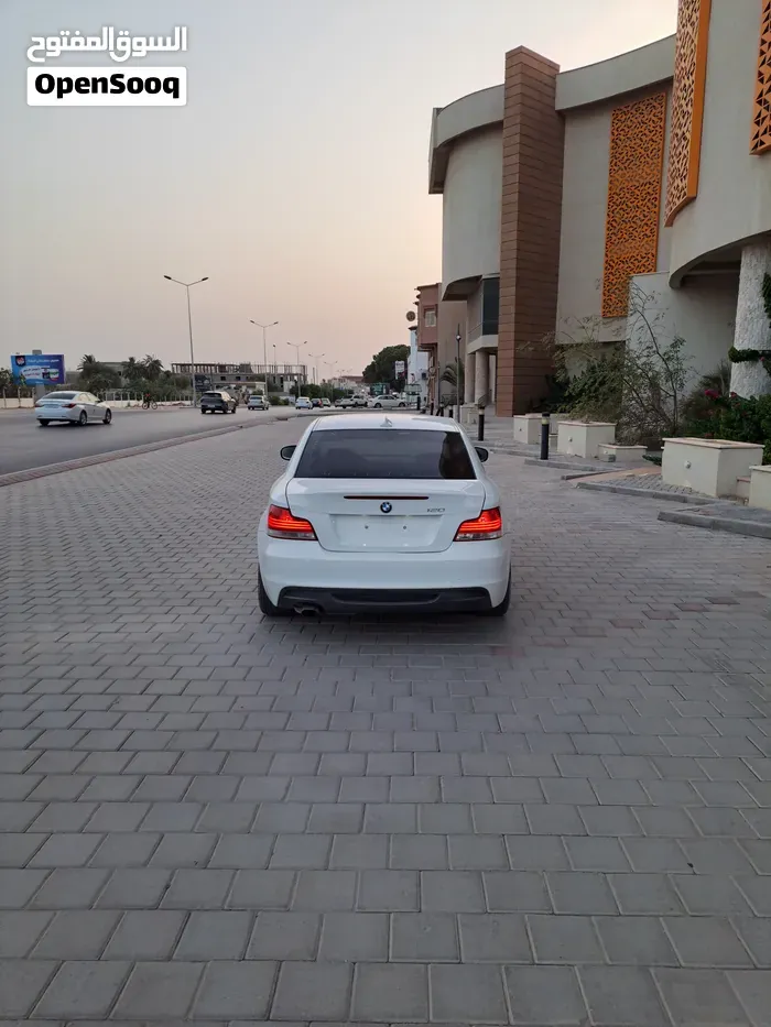 BMW 1 Series 2008 photo 2