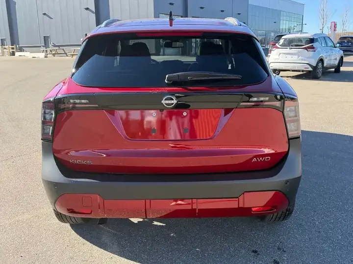 Nissan Kicks 2027 photo 4