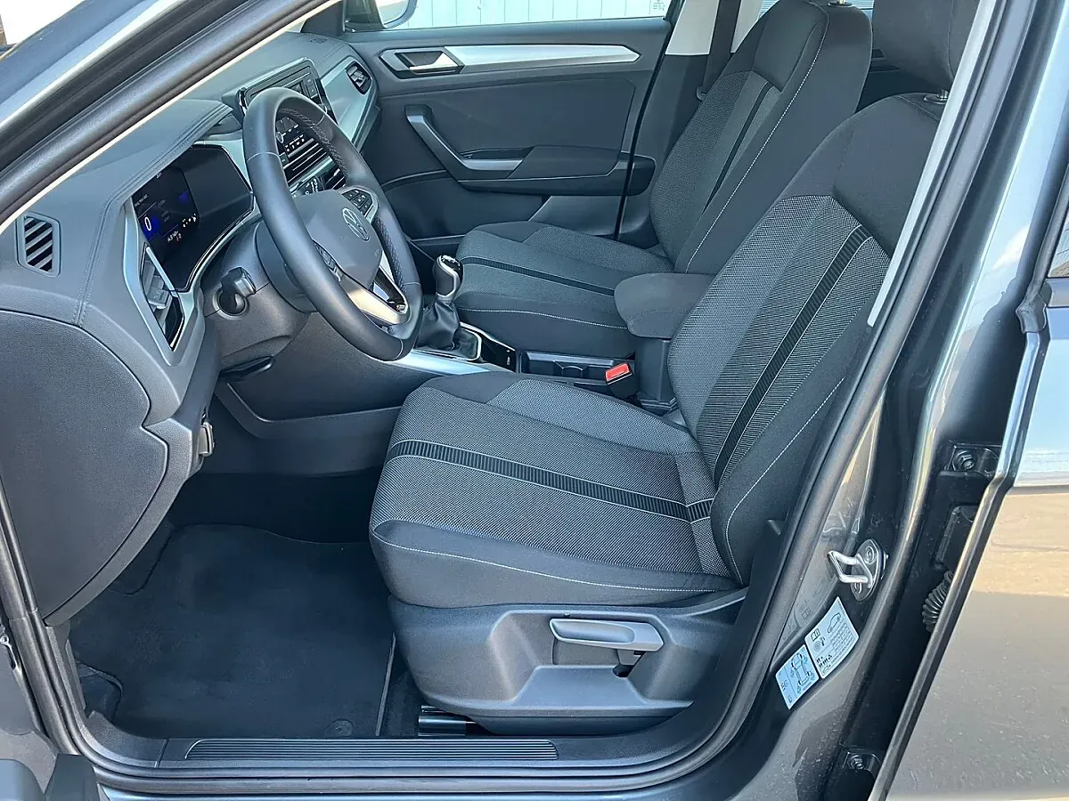 Volkswagen T-Roc 2022 photo 3