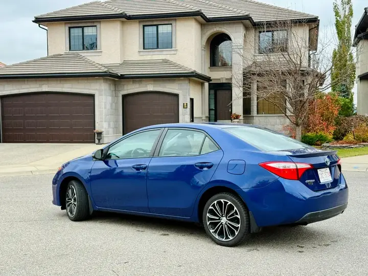Toyota Corolla 2016 photo 3